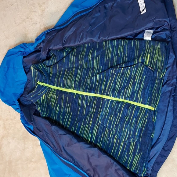 Kids Eddie Bauer Lone Peak 3-in-1 Insulated Windbreaker Jacket - Picture 3 of 11